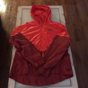 Nike women winrunner jacket